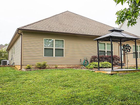5th image of 7548 Hampstead Hall Dr