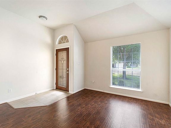 5th image of 20530 Glademill Ct