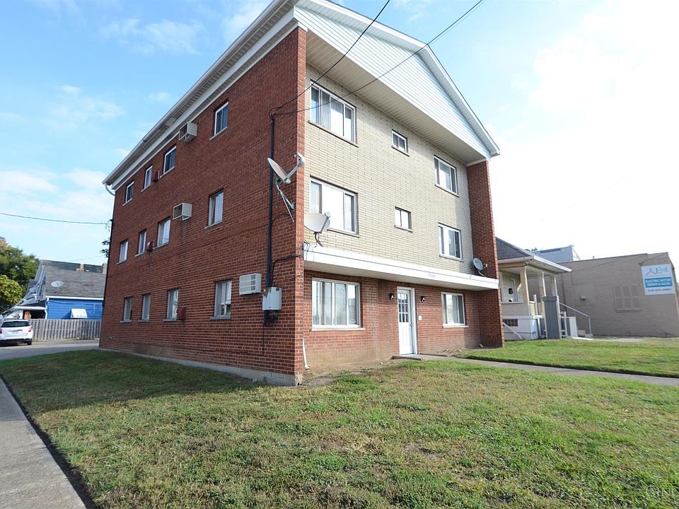 1st image of 2040 Ross Ave