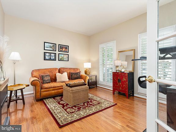 5th image of 12906 Brafferton Ct