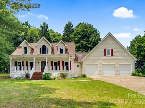 3716 Williams Pl, Granite Falls, NC 28630