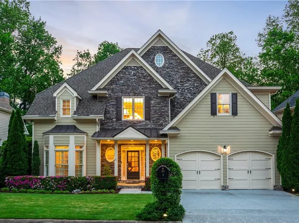 2258 Colonial Dr, Atlanta, GA 30319