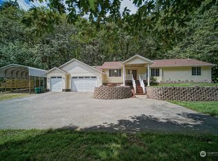 203 Archie Ave W, Bremerton, WA 98312