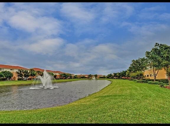4th image of 7284 Briella Dr