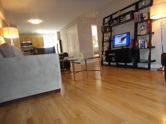 2nd image of 312 Greenwich St #A
