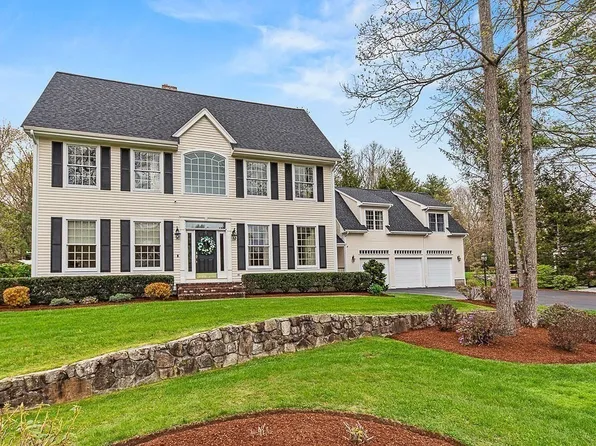 12 Riverside Ter, North Easton, MA 02356