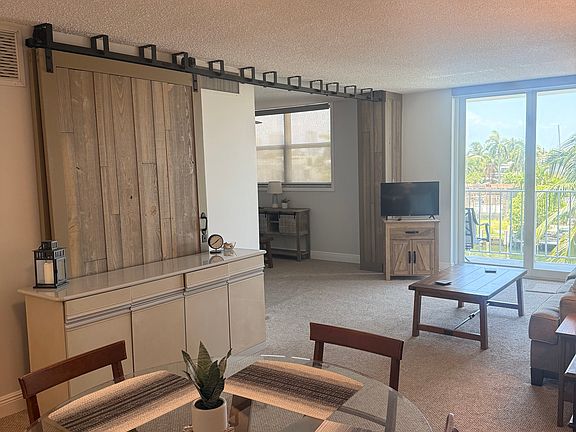 2nd image of 1731 SE 15th St APT 402