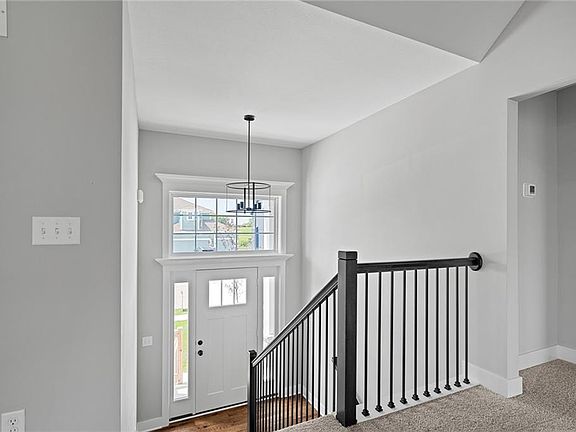 5th image of 6020 NE 119th St