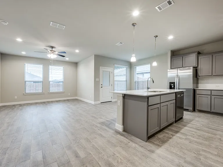 14420 Bootes Dr — Photo 10