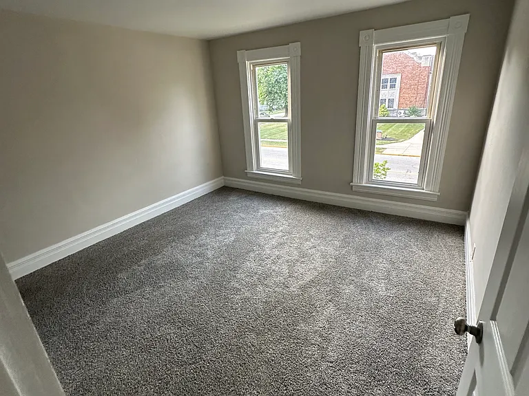 123 W Water St #1 — Photo 7