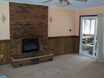 4th image of 411 E Edinborough Ave