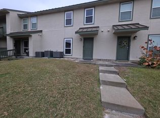 302 Saint Andrews St #A102, Rockport, TX 78382