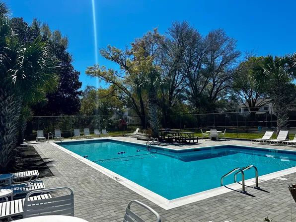 706 Harbor Ln, Mount Pleasant, SC 29464