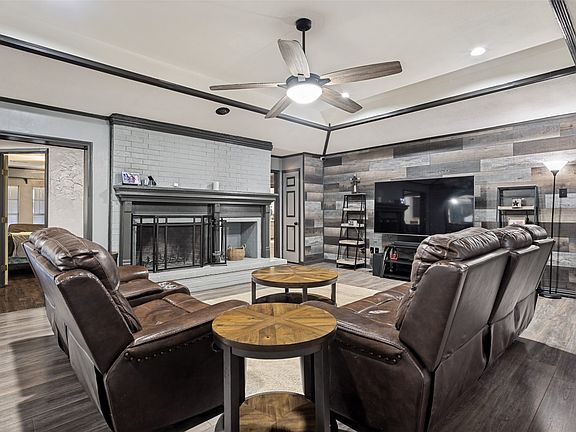 4th image of 3217 Colonel Cir