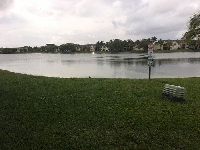 1st image of 1061 Jefferson Dr APT B