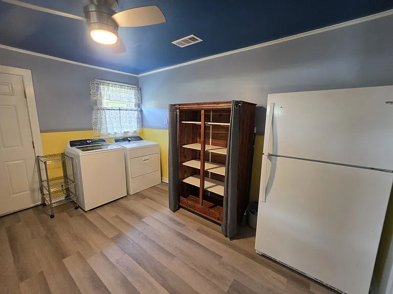 603 S Cherry St — Photo 10
