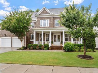 213 Preatonwood Dr, Apex, NC 27539