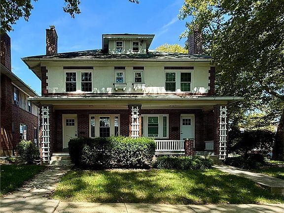 2nd image of 2305 W Allen St