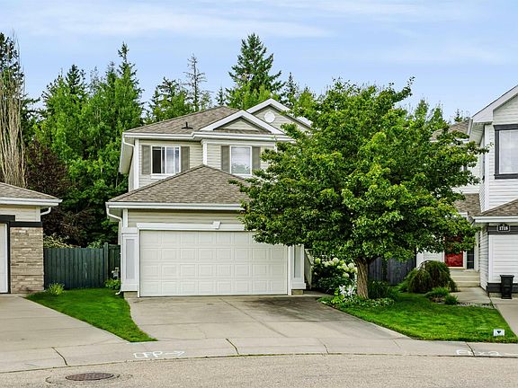 2nd image of 1720 Robertson Pl SW