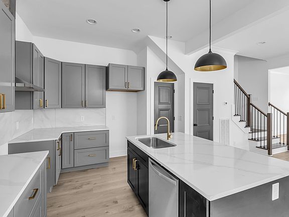 2nd image of 2110 11th Ave N #A