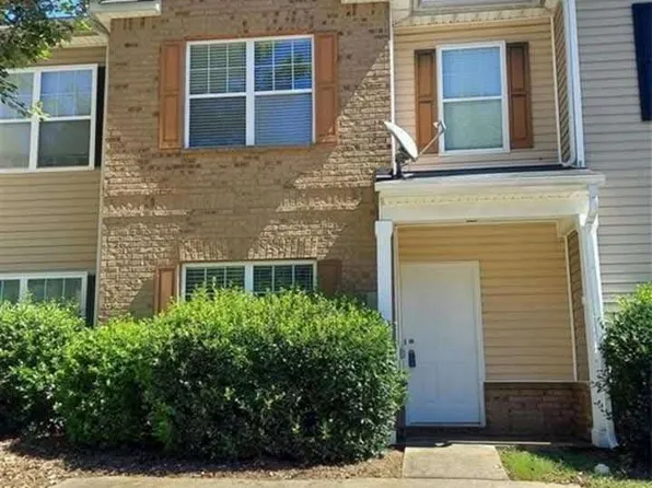 1749 Broad River Rd, College Park, GA 30349