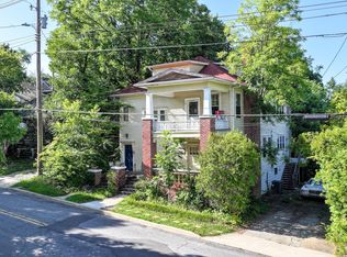 102 W McKee St, Greeneville, TN 37743