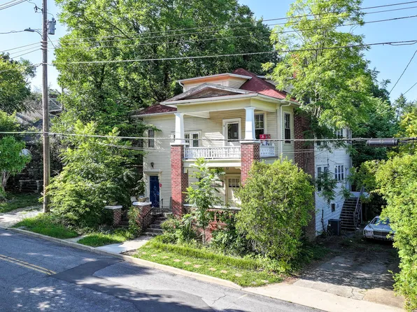 102 W McKee St, Greeneville, TN 37743
