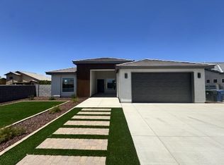 572 E 13th St, Somerton, AZ 85350