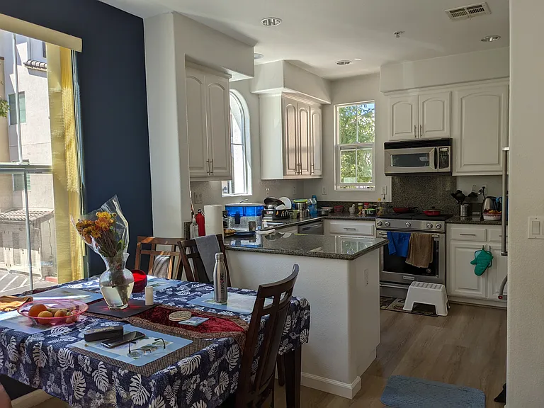 135 Parc Place Dr — Photo 4