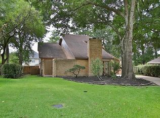 15602 Oxenford Dr, Tomball, TX 77377