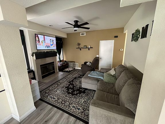 2nd image of 28310 Stillwater Dr