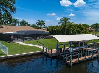 5607 SW 12th Pl, Cape Coral, FL 33914