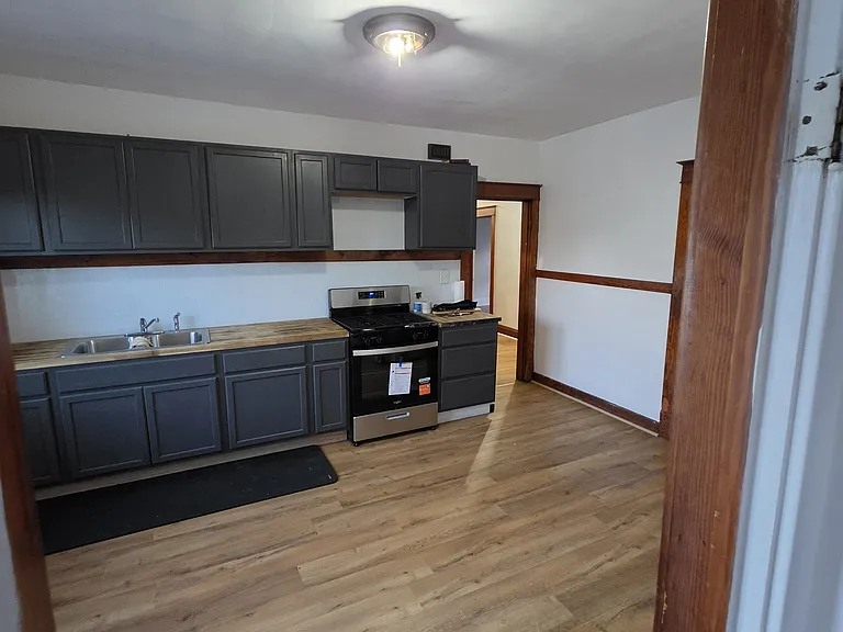 1348 E Delavan Ave #2 — Photo 1