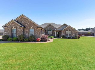 30 Living Waters Cv, Jackson, TN 38305