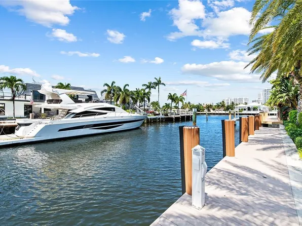 3081 NE 41st Street, Fort Lauderdale, FL 33308
