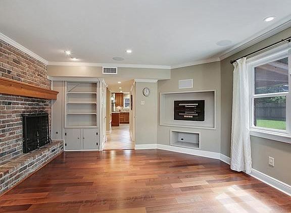 5th image of 5601 Durham Dr