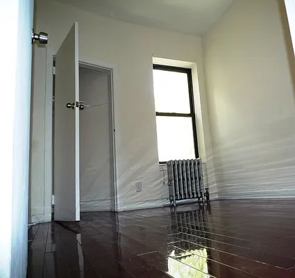 Rented by Urban Ambiance | media 7