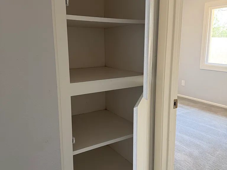 2349 E Alameda Dr — Photo 26
