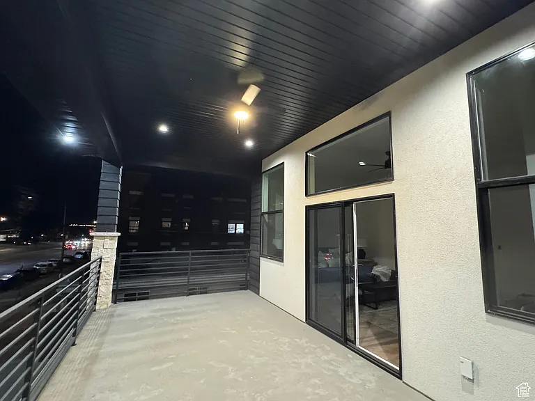 136 S 700 E #1 — Photo 14