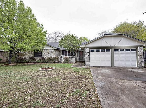 3rd image of 9909 Westpark Dr