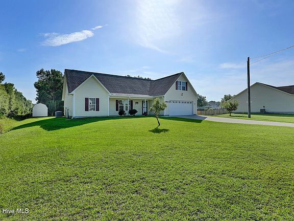 3rd image of 198 Windfield Lane