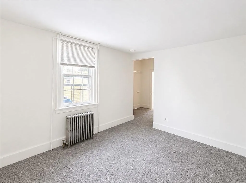 1 bed, 1.0 bath, 700 sqft, $2,000 — Photo 4