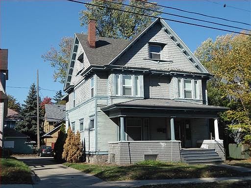 1st image of 253 Fuller Ave SE