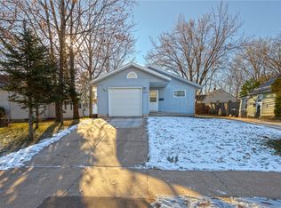 923 Cedar St, Eau Claire, WI 54703