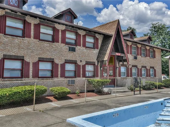 21 Normandy Village Village #2, Nanuet, NY 10954