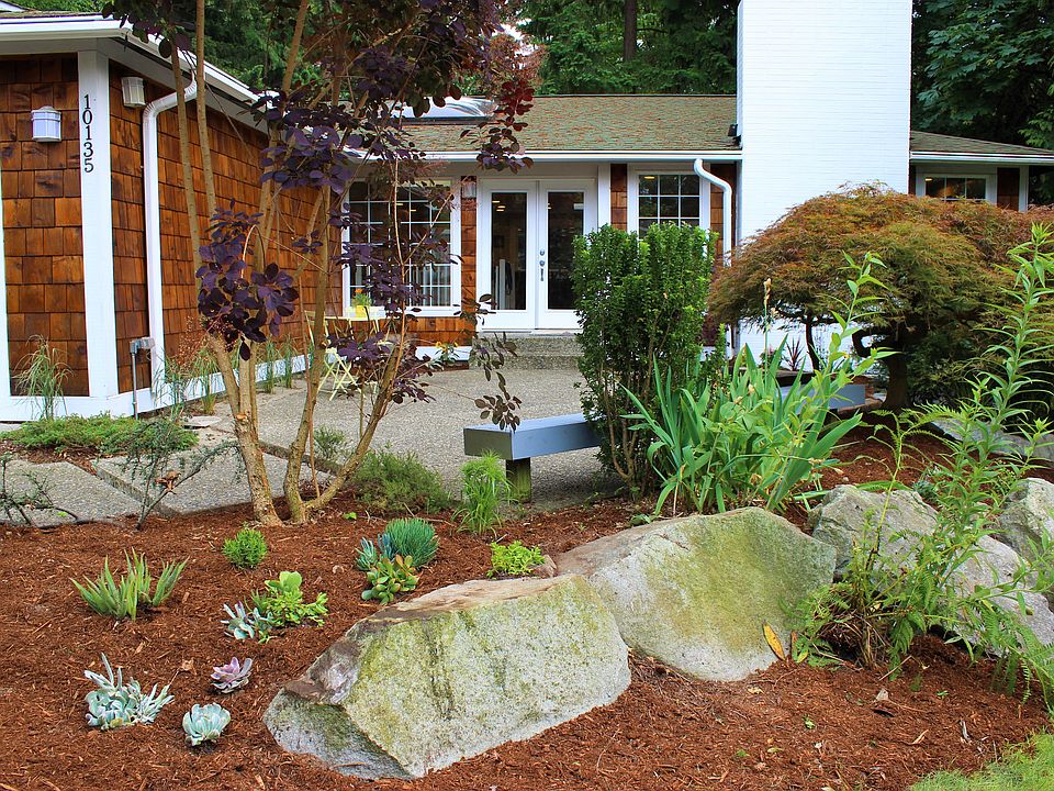1st image of 10135 NE 112th Pl