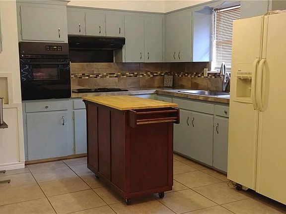5th image of 2317 Terrace Dr