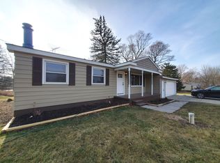 1121 W Cook Rd, Grand Blanc, MI 48439