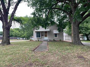 1031 N Jefferson Ave, Wellington, KS 67152