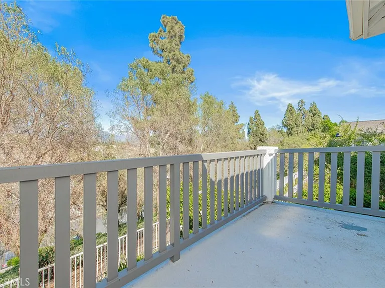 35 Coronado Cay Ln — Photo 16